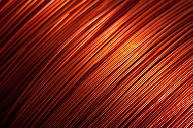 Elektronik aletler için bakır tel. Merkeze odaklı ve sağ ve solun bulanık kenarlı. Elektrik endüstrisindeki elektronik bileşenlerin üretimi için tasarlandı..