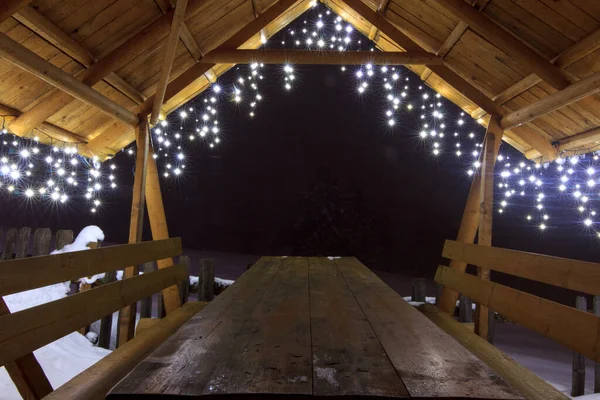 Upscale πολυτελές σπίτι με χριστουγεννιάτικα φώτα — Φωτογραφία Αρχείου