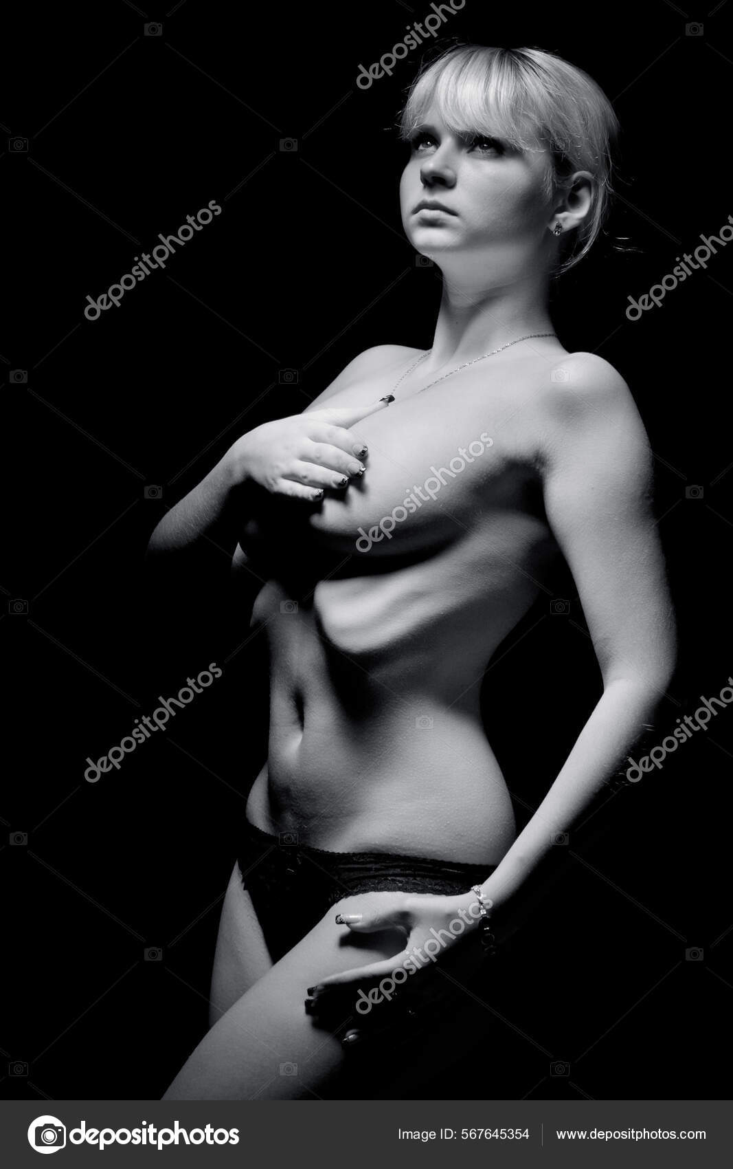 high image quality blonde naked 