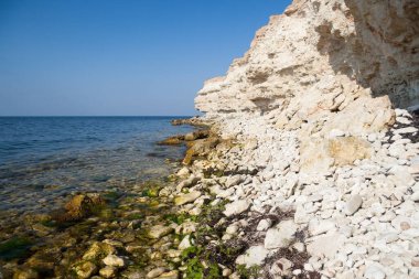 Güzel deniz manzarası. Kırım, Avrupa ve Ukrayna 'nın Rocky batı maliyeti