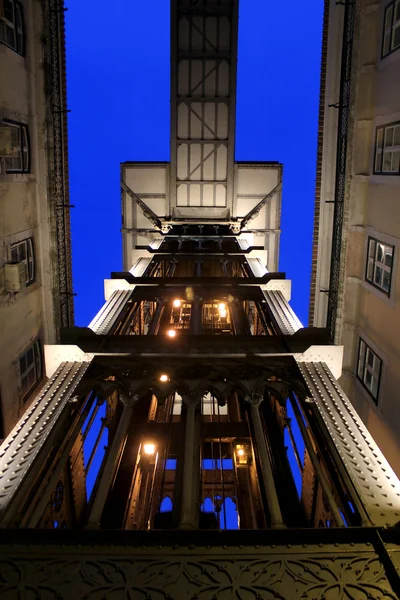 Santa Justa Lift (Elevador de Santa Justa) również knowned jako Carmo — Zdjęcie stockowe