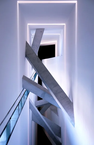 Detalhe interior do museu judaico, projeto do arquiteto Daniel Libeskind — Fotografia de Stock