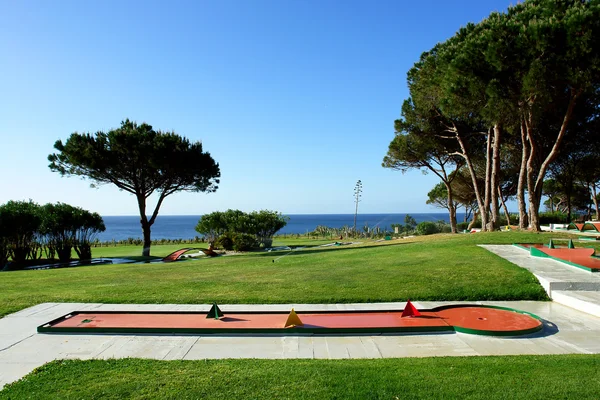 Minigolf park in beach and sport resort — Stock Photo, Image