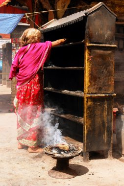 Katmandu eteklerinde swayambhunath stupa Tapınağı