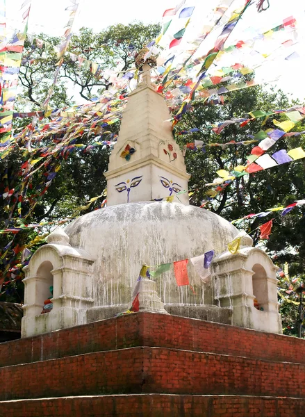 Swayambhunath stupa tempio alla periferia di Kathmandu — Foto Stock