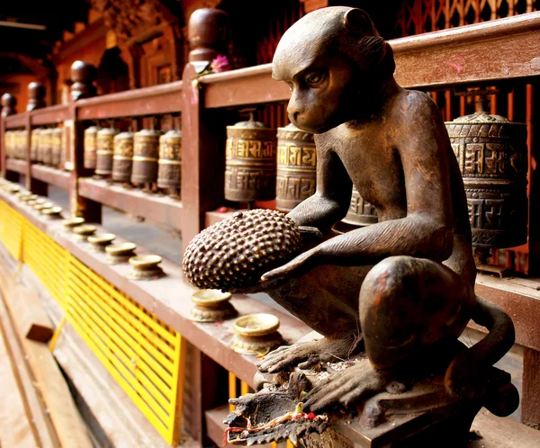 Durbar Square statue - Hindu temples in the ancient city, valley — Stock Photo, Image