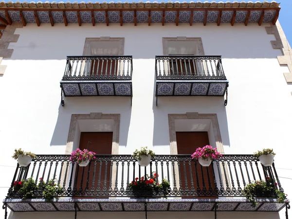 Calpe. Mediterranean Spanish coastal city historic old town cent — Stock Photo, Image