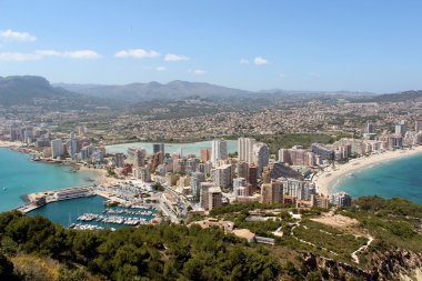 calp (İspanya üzerinden panoramik görünüm)