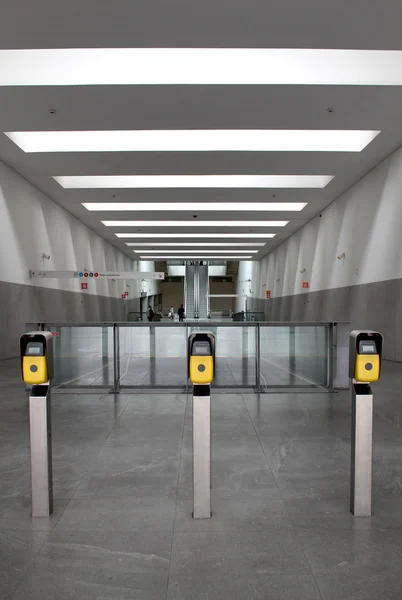 Moderna estación de metro arquitectura perspectiva detalle — Foto de Stock