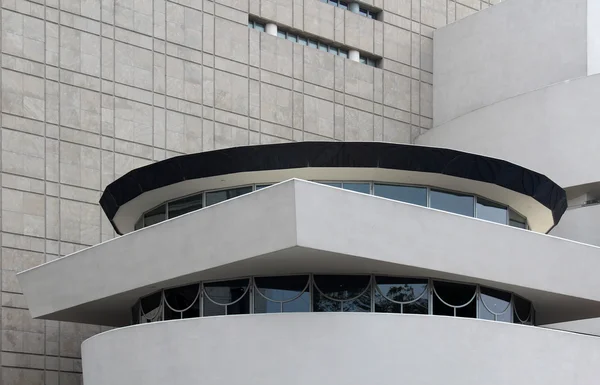 Das solomon r. guggenheim museum, new york city. — Stockfoto