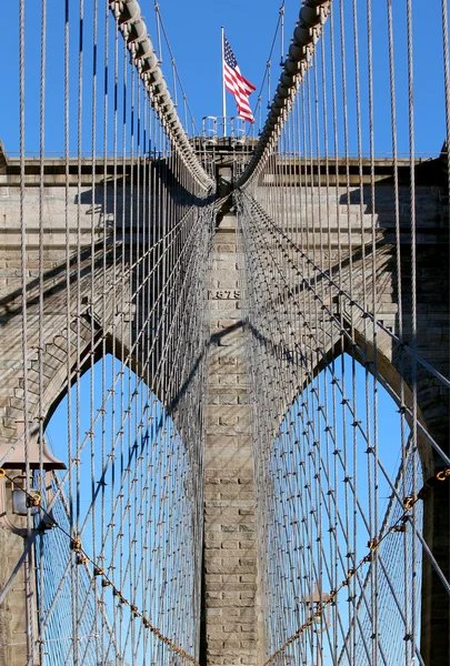 マンハッタンのハドソン川に架かるブルックリン橋. — ストック写真