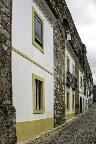 Portugisiska alentejo staden av evora gamla stan. — Stockfoto