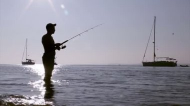ria formosa adlı günbatımı balıkçı siluet sulak doğal koruma bölge peyzaj, algarve, Güney Portekiz.