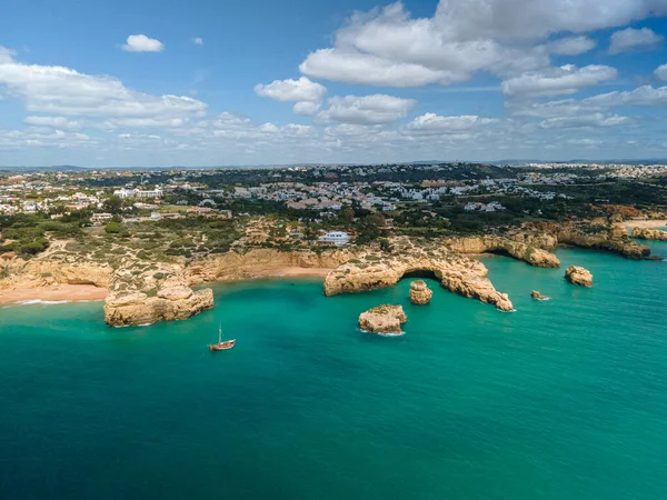 Aerial Seascape Algarve Barlavento Rocky Cliff Coast Popular Beach Destination —  Fotos de Stock