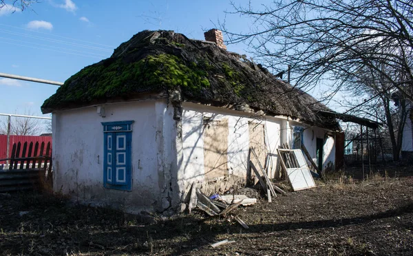 Velha Casa Camponesa Ucraniana Aldeia — Fotografia de Stock