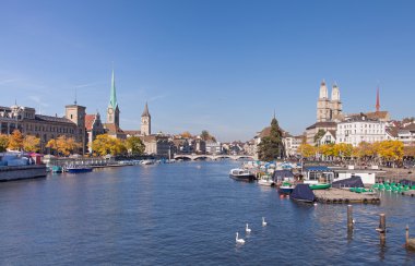 Zürih, limmat Nehri boyunca görünümü