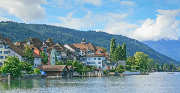 Paisagem urbana Zug em um dia nublado — Fotografia de Stock