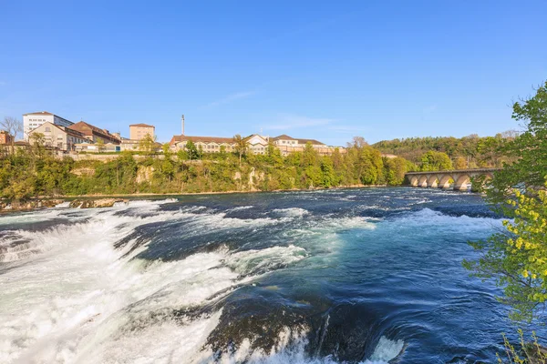 Rhine, tepat di atas air terjun Rhine — Stok Foto