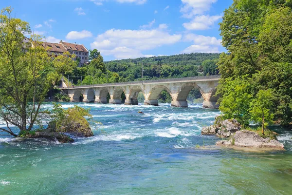 Rhine, tepat di atas air terjun Rhine — Stok Foto