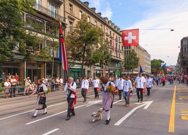 Zürih İsviçre Ulusal Günü Yürüyüşü