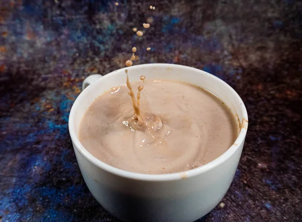 Desayuno con un buen tazon de leche