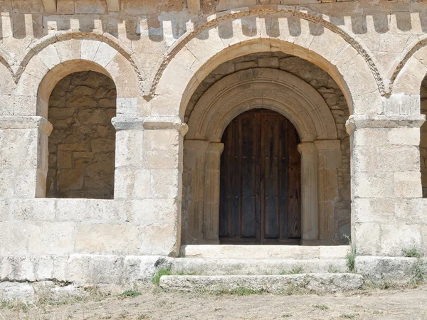 Mozarabic chapel with Romanesque portico — Stock Photo, Image