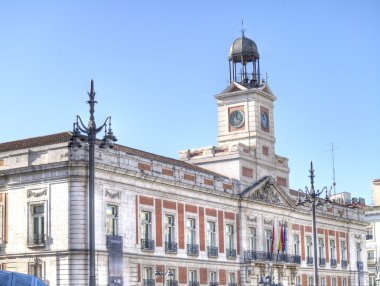 Güneş kapısı Madrid izle