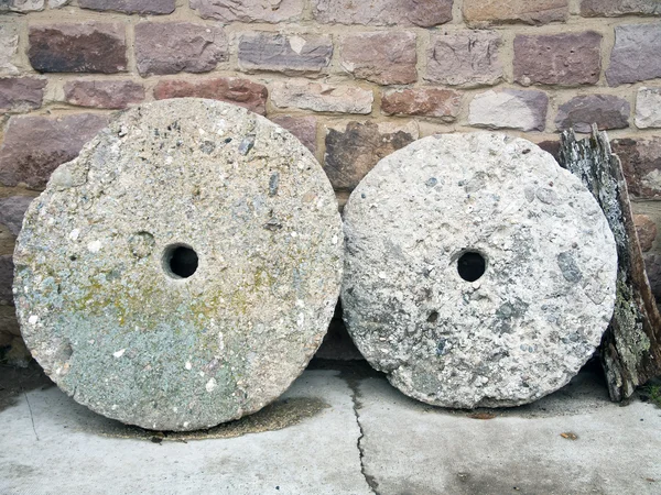 Round Mill Stone — Stock Photo, Image