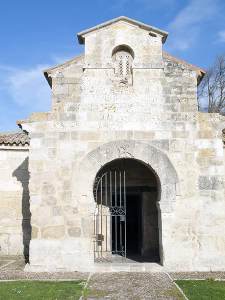 Iglesia visigoda de San Juan de las bahías en la provincia de Palencia —  Fotos de Stock