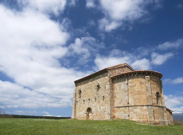 Romanesk kilise — Stok fotoğraf