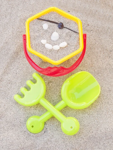 Shovels and toy bucket — Stock Photo, Image