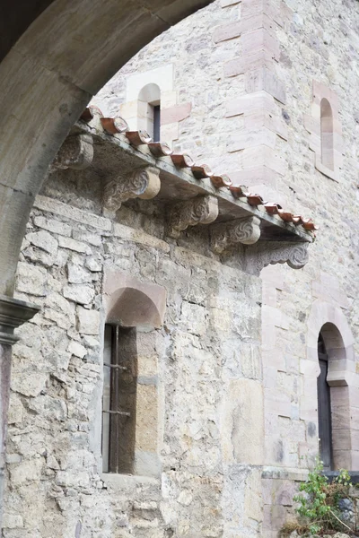 Mozarabic church of Santa Maria de Lebeña, Spain — ストック写真