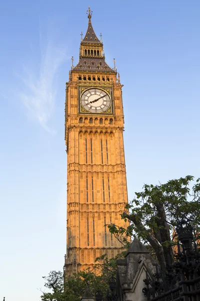 Wieża zegarowa Big Bena — Zdjęcie stockowe