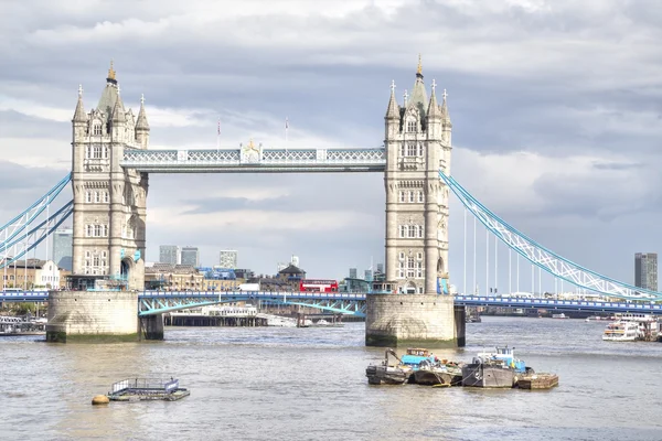 Tower Bridge in London — Stock Photo, Image