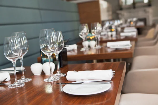 Restaurant table setup — Stock Photo, Image