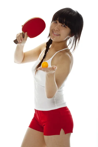 Jeune femme asiatique avec une raquette de ping-pong — Photo