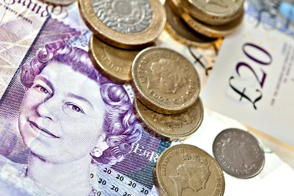 Uk sterling money notes and coins — Stock Photo, Image