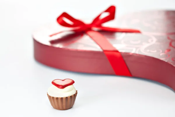 Chocolate en forma de corazón —  Fotos de Stock