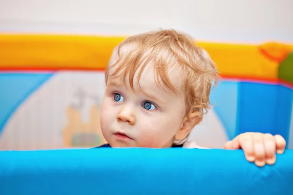 Primo piano di un bambino di un anno — Foto Stock