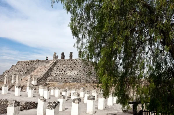 Reruntuhan di Tula - ibukota kuno kerajaan Toltec — Stok Foto