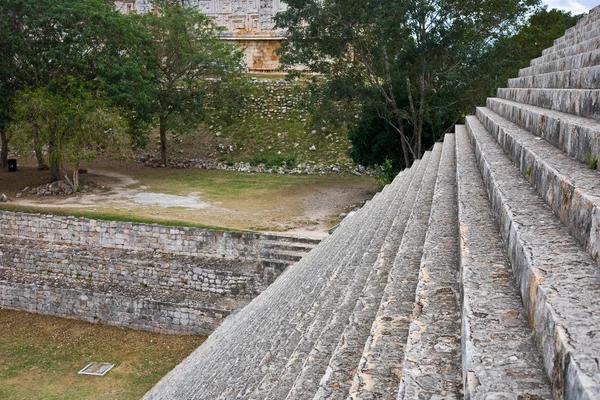 Uxmal - rovine della civiltà Maya in Messico — Foto Stock