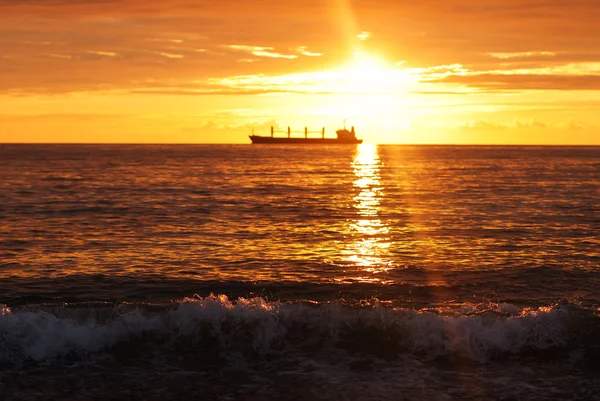 Zee golven in soft focus Sea... — Stockfoto