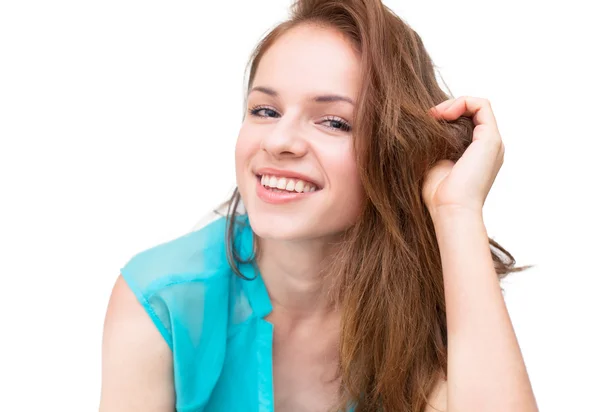 Schöne junge Frau lacht, isoliert auf weißem Hintergrund — Stockfoto