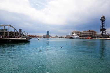 editoryal görüntü, 22 Nisan 2014 görünümü liman Barcelona