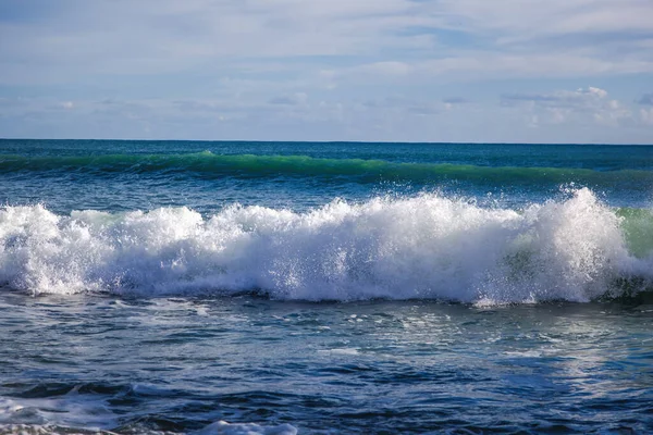 Grande Azul Quebrando Oceano Onda Bela Paisagem Mar Natureza Fundo — Fotografia de Stock