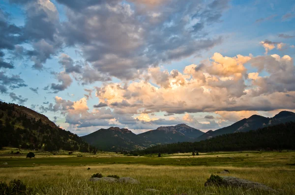 Sunset at Rocky Mountain National Park in Colorado — Stock Photo, Image