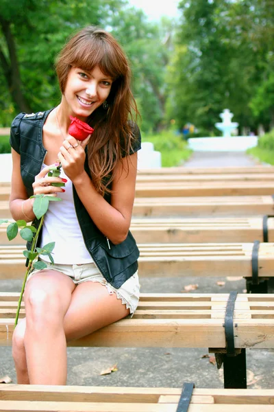 A menina subiu Bud — Fotografia de Stock