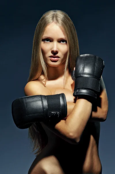 Sexy girl boxer — Stock Photo, Image