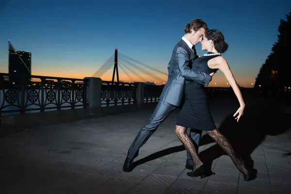 Tango v městě noci — Stock fotografie