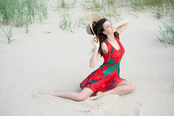 Georgian girl on the beach — Stock Photo, Image